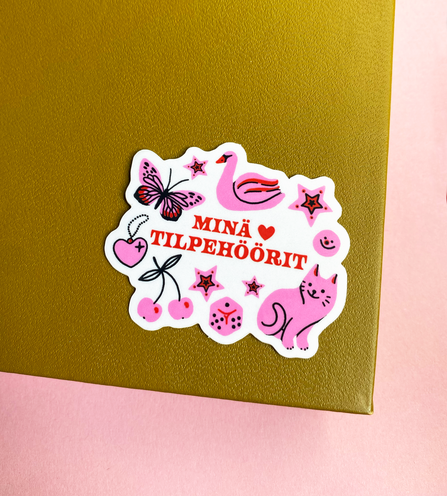Minä ♡ tilpehöörit • tarra
