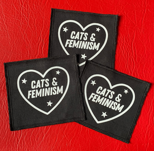 Cats & feminism • kangasmerkki