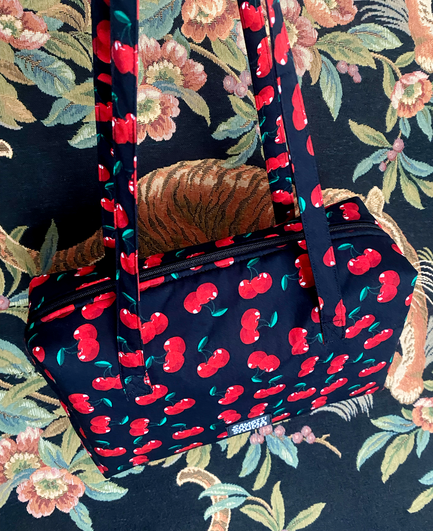 Cherry baby • Bowler bag