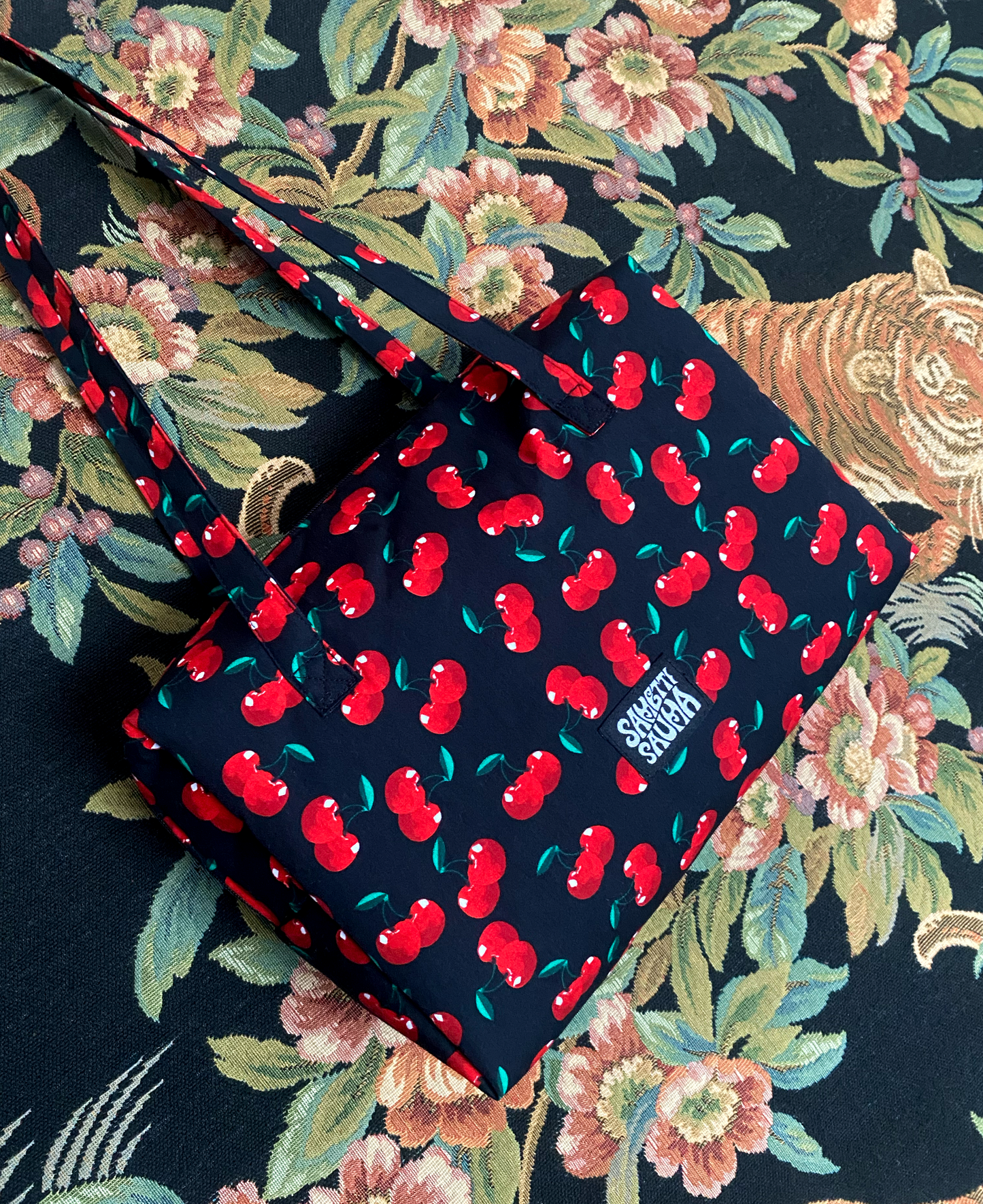 Cherry baby • Bowler bag