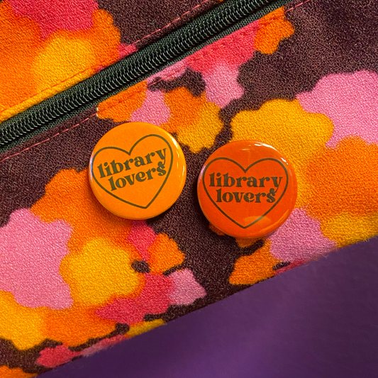 Pinssi ☆ library lovers