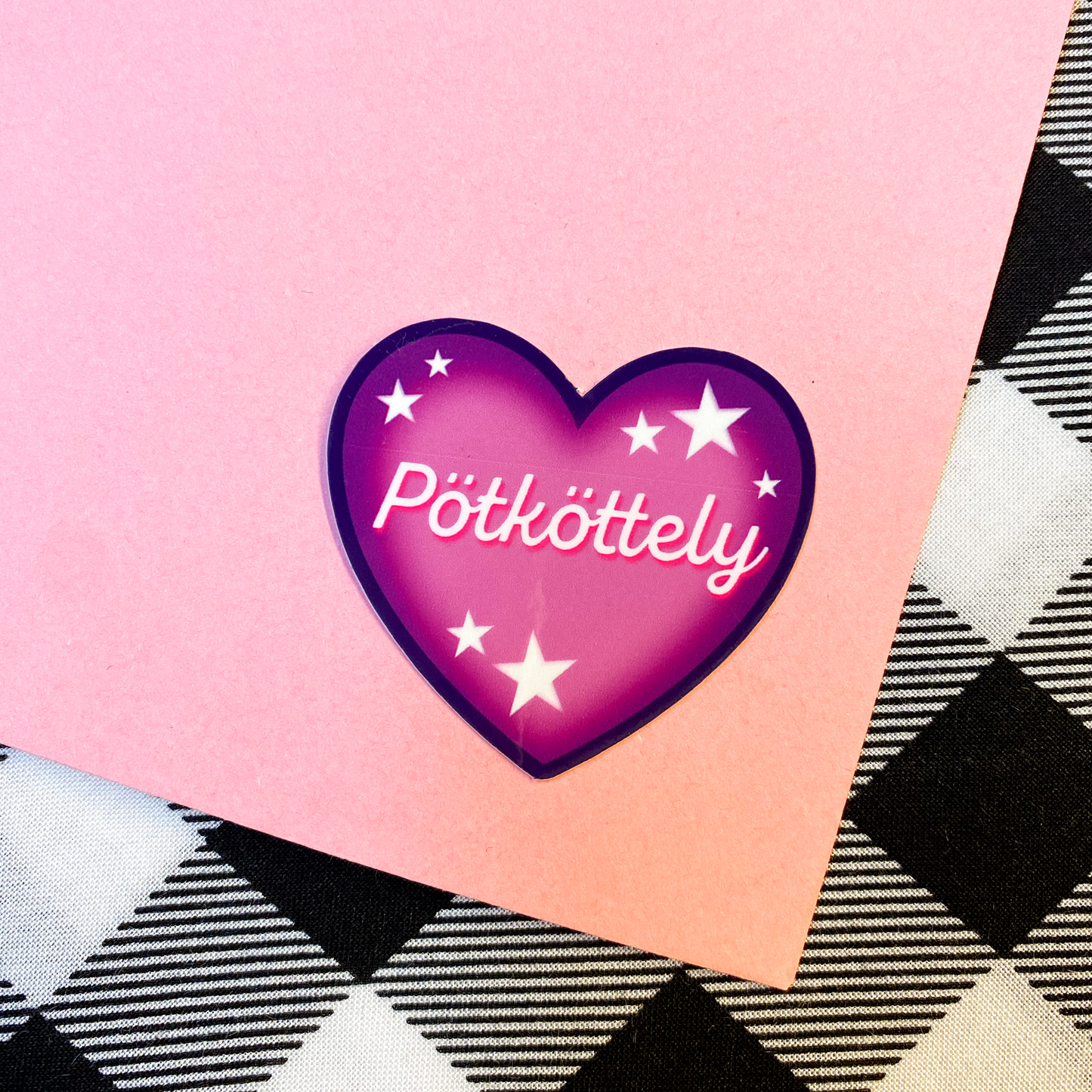 Pötkötys ♡ • tarra